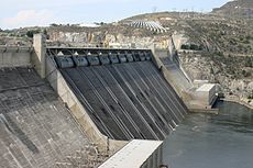 Grand Coulee Dam spillway.jpg