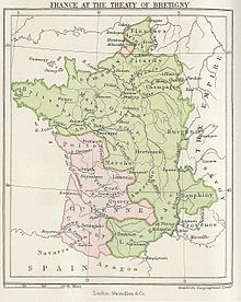 Map showing 14th-century France in green, with the southwest and parts of the north in pink.