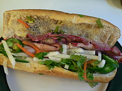 Bánh mì.jpg